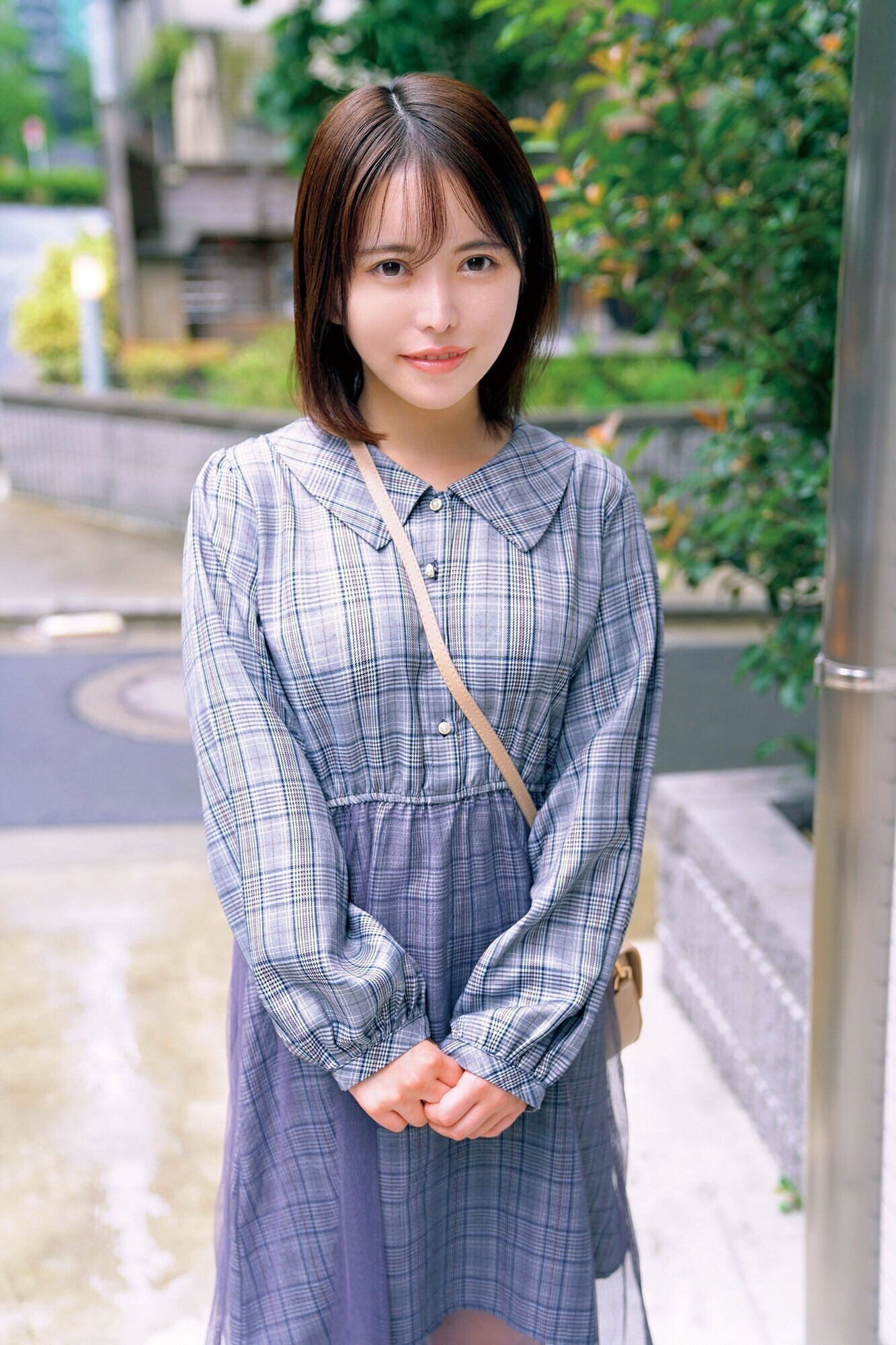 総勢15名の素人女子が優しく激しく筆おろし!童貞君のうぶなギンギンチ〇ポが膣奥に届き脳汁でまくり恍惚大絶頂!「まだまだ出せるよね・・・//」と、お返しの即ヌキ超絶テクで最後の一滴まで精液を搾り取る!怒涛の300分連続膣奥射精SP 画像9
