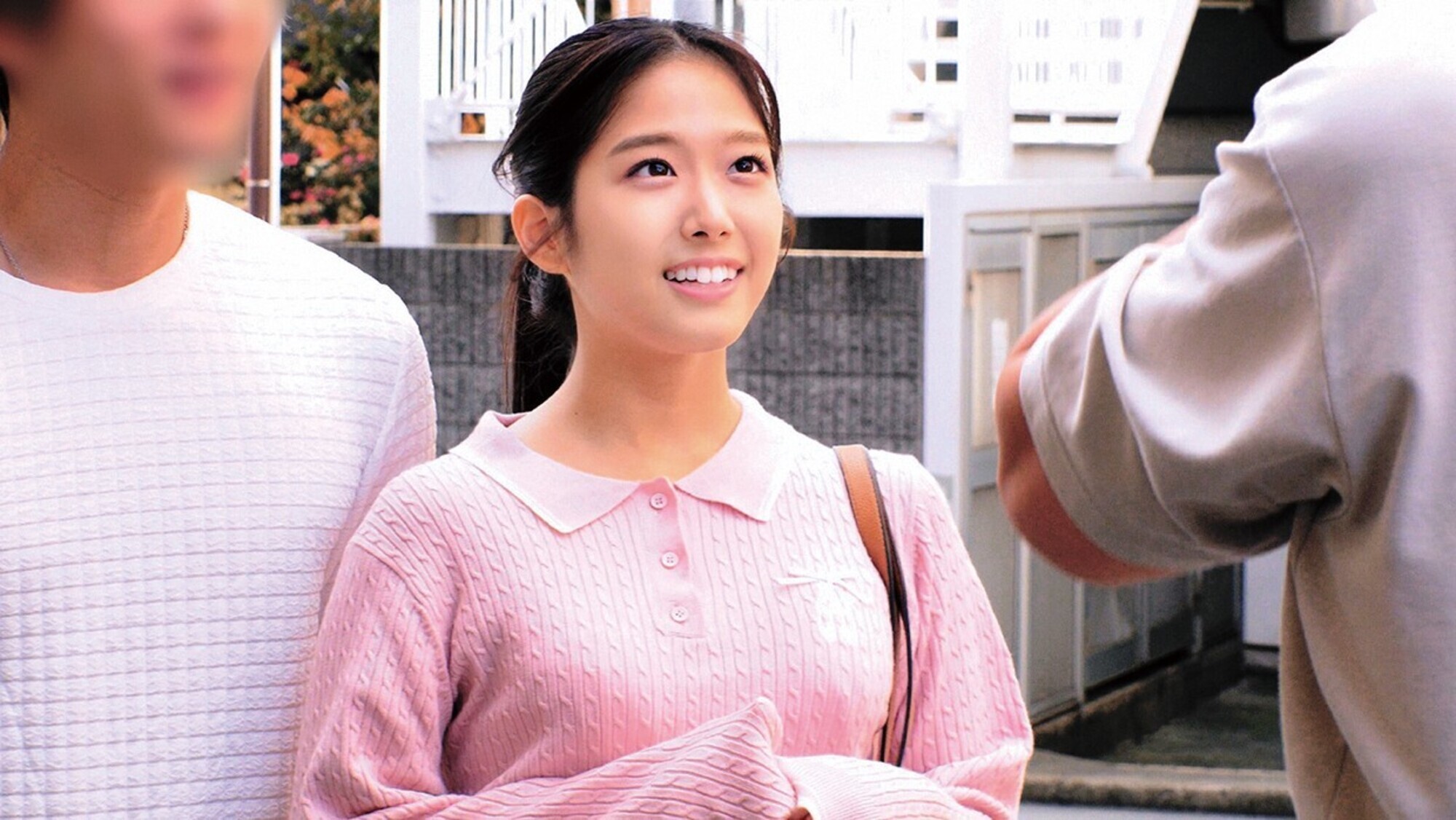 異性として意識してない友達男女が初めての素股に挑戦wwヌルヌル・・・くちゅくちゅ・・・クリトリスとち○ぽを擦り合わせると友情が性欲に負けて我慢できずにヌルッと挿入してしまうのか!?エロ覚醒して中出しエチエチしちゃった彼氏アリ娘SP 画像12