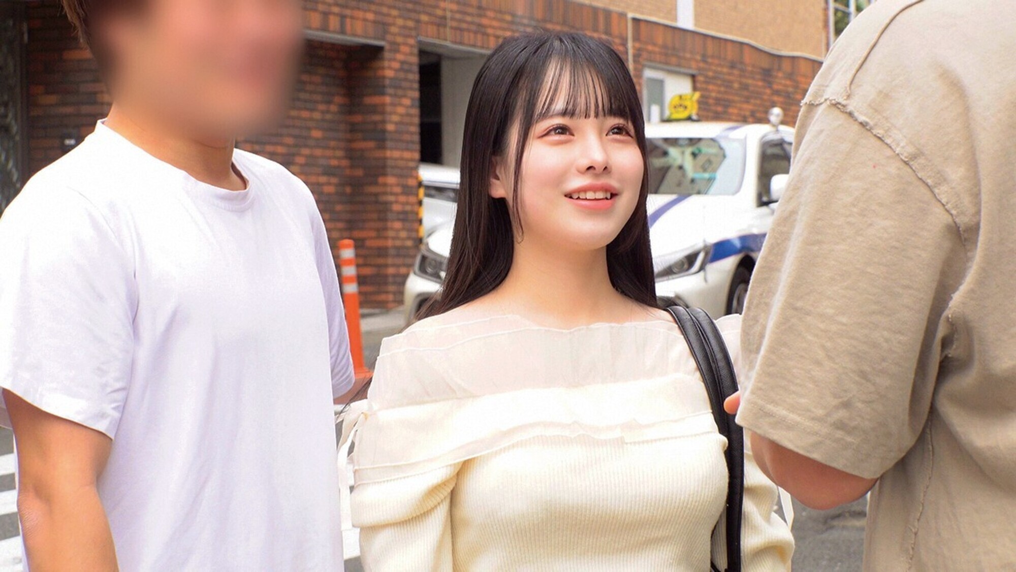 異性として意識してない友達男女が初めての素股に挑戦wwヌルヌル・・・くちゅくちゅ・・・クリトリスとち○ぽを擦り合わせると友情が性欲に負けて我慢できずにヌルッと挿入してしまうのか!?エロ覚醒して中出しエチエチしちゃった彼氏アリ娘SP 画像19