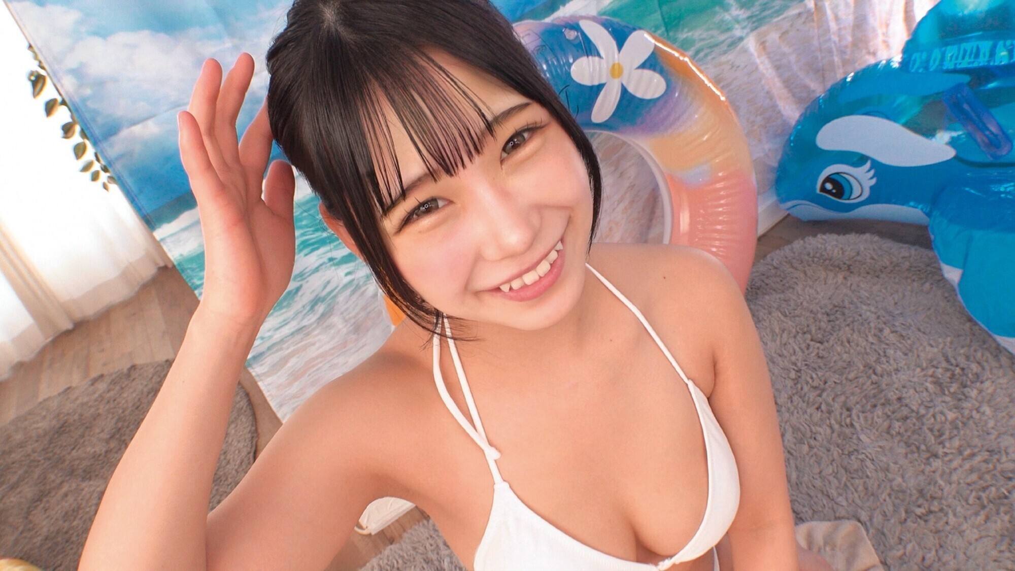 湘南ビーチではしゃぐエチエチ眩しい水着ギャルがお口だけでじゅぼんじゅっぼんバキュームノーハンドフェラ!?恥ずかしそうにお口だけでデカチンおしゃぶりしてるとビキニからエチエチまん汁しみ出すほど赤面発情・・・水着脱ぎすて生ハメSEX( ゜Д゜)総発射14発!4人全員中出しSP 画像1