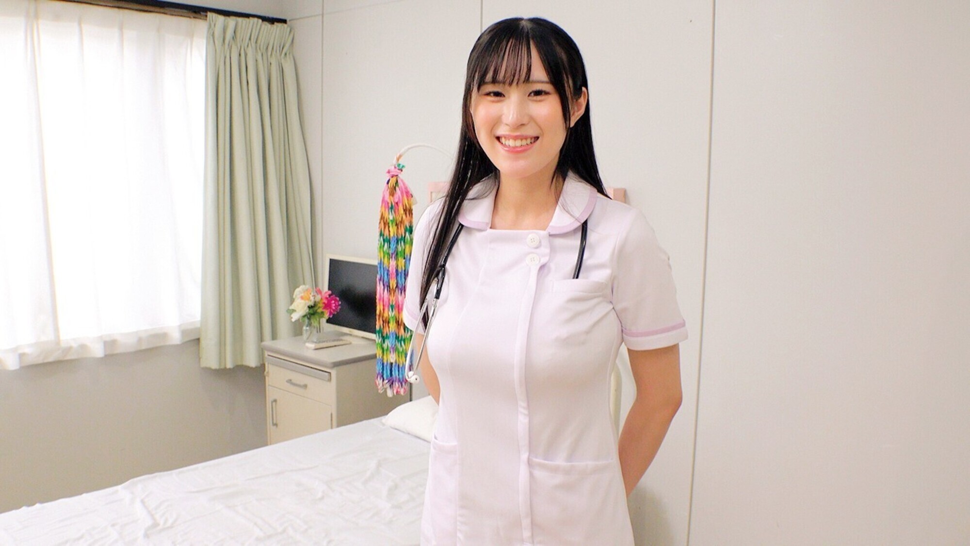 現役ナースが何度も射精させるほど高額賞金GET!連続射精チャレンジ!心優しいナースさんたちが金玉空っぽになるまで抜きまくり!発射を促すために天使のおま○こに挿入も!4名全員SEX合計25発射over! 2 8枚目