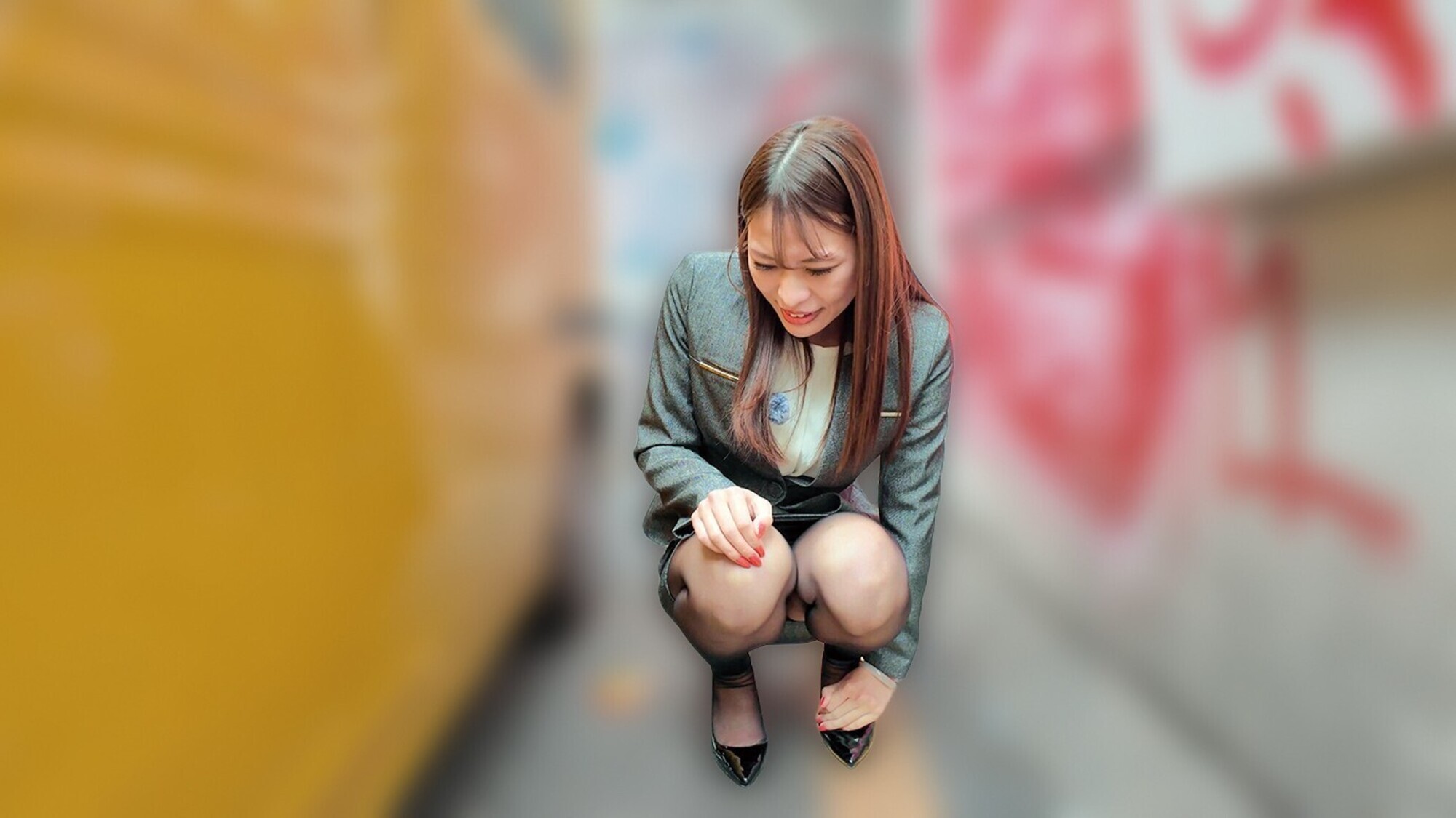 素人美少女とリモコンバイブお散歩ー黒パンスト敏感キャリアウーマン編ー「もう我慢できません・・・//」人ごみの中、黒パンスト美脚ガクブル震わせイキまくってしまうOLたち!人生初の羞恥プレイでまさかのエロスイッチオン!車移動中も大胆カーオナニー!最後はホテルで心行くまで生セックス! 画像7