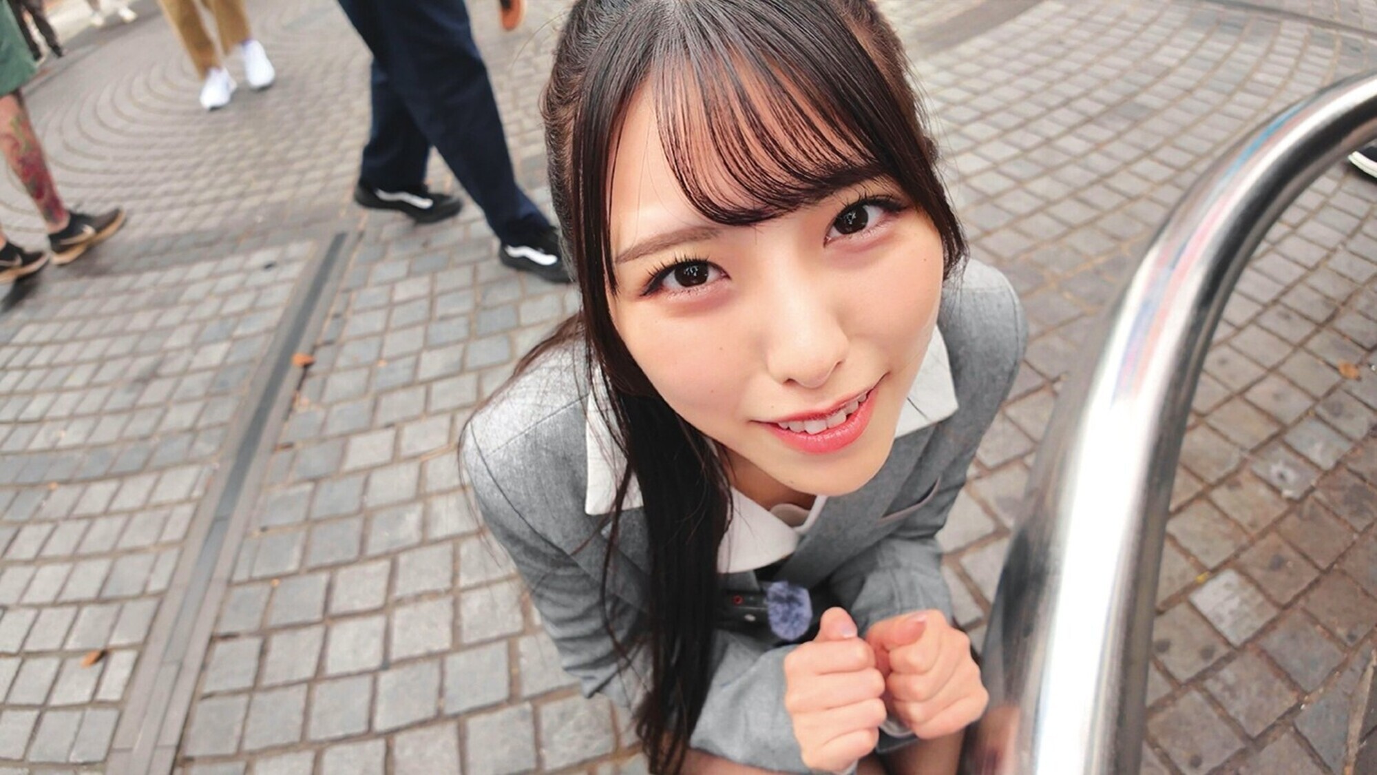 素人美少女とリモコンバイブお散歩ー黒パンスト敏感キャリアウーマン編ー「もう我慢できません・・・//」人ごみの中、黒パンスト美脚ガクブル震わせイキまくってしまうOLたち!人生初の羞恥プレイでまさかのエロスイッチオン!車移動中も大胆カーオナニー!最後はホテルで心行くまで生セックス! 画像12