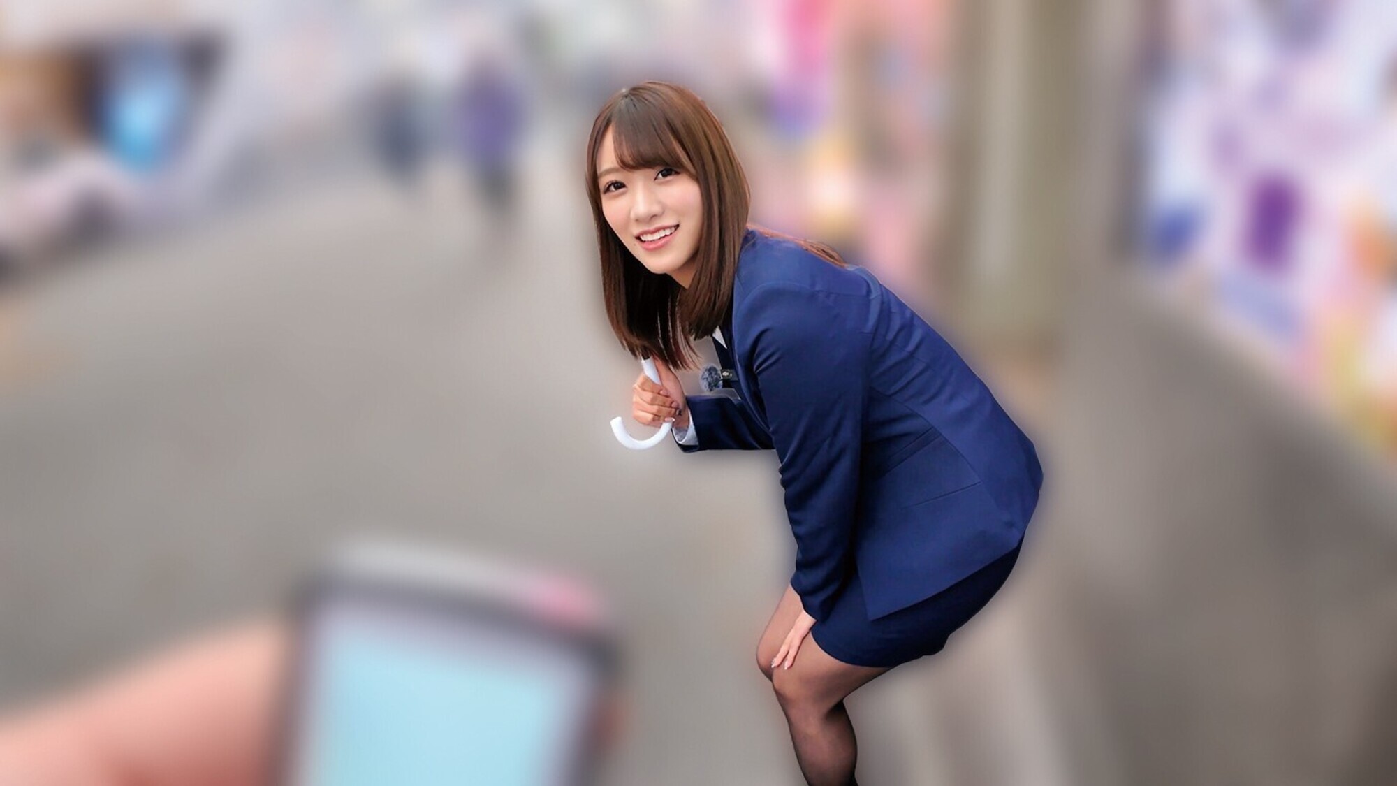素人美少女とリモコンバイブお散歩ー黒パンスト敏感キャリアウーマン編ー「もう我慢できません・・・//」人ごみの中、黒パンスト美脚ガクブル震わせイキまくってしまうOLたち!人生初の羞恥プレイでまさかのエロスイッチオン!車移動中も大胆カーオナニー!最後はホテルで心行くまで生セックス! 画像14