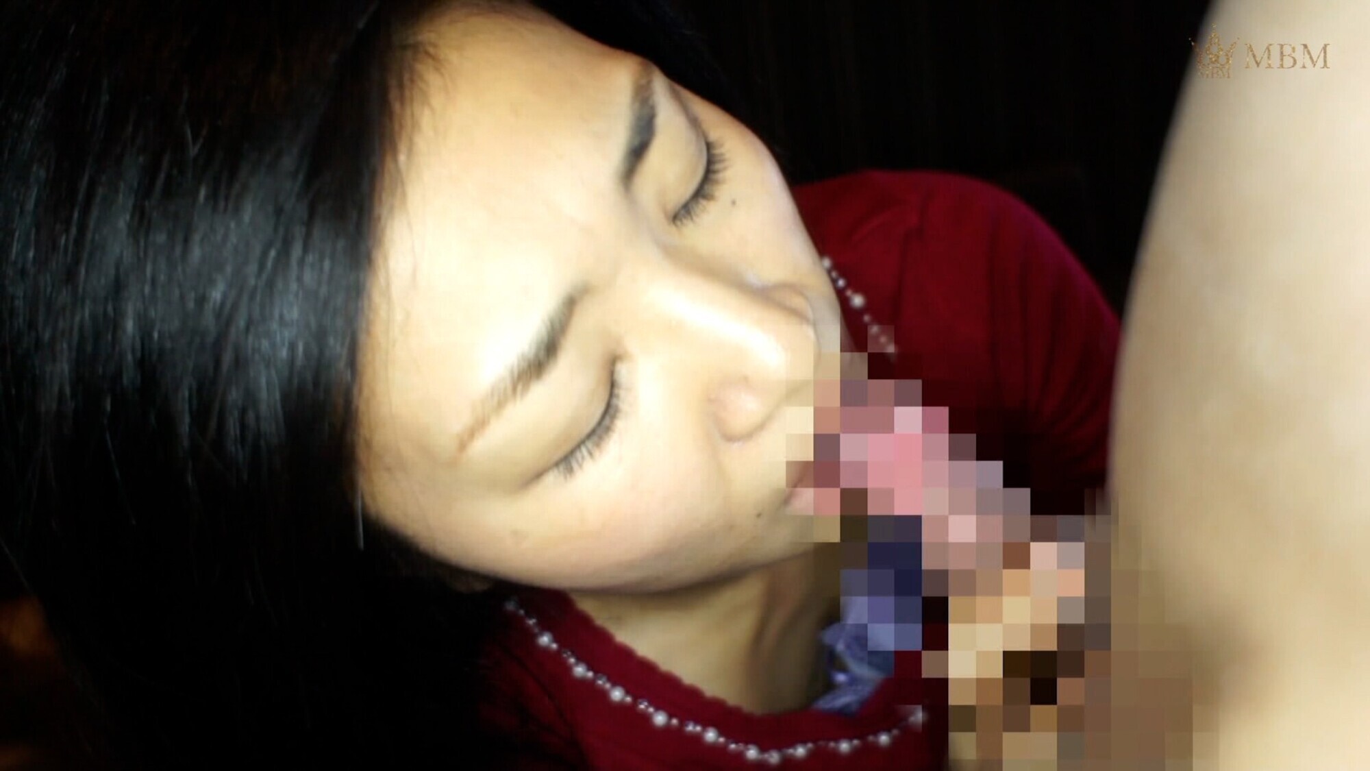 街行く熟女をナンパしてエロインタビューと下着見せてでなし崩し的にエロ撮影に突入!感じ始めた熟女をそのままハメ撮りSEX! 画像7