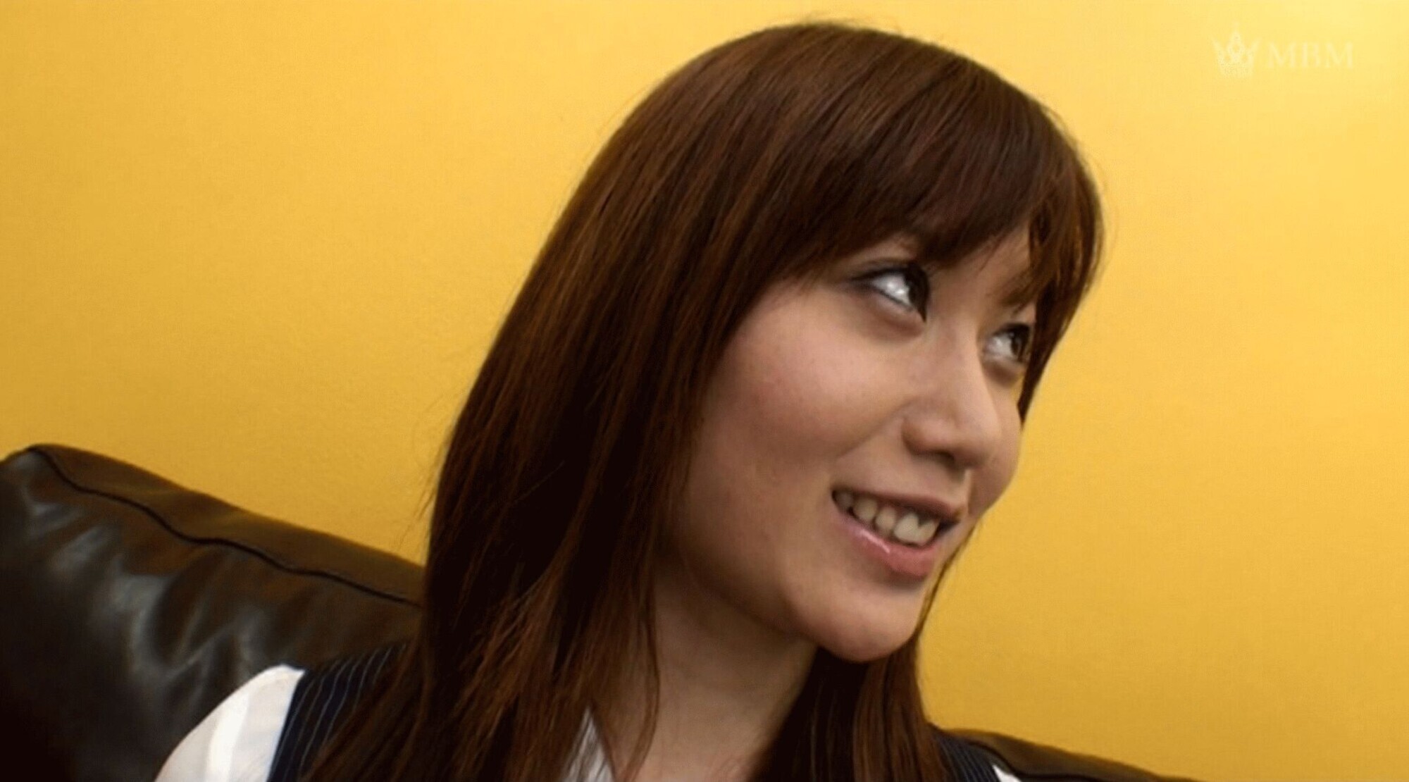 忙しい美人OLさんをナンパして実態調査!謝礼に目が眩み生嵌めSEXにイキそうです! 画像2