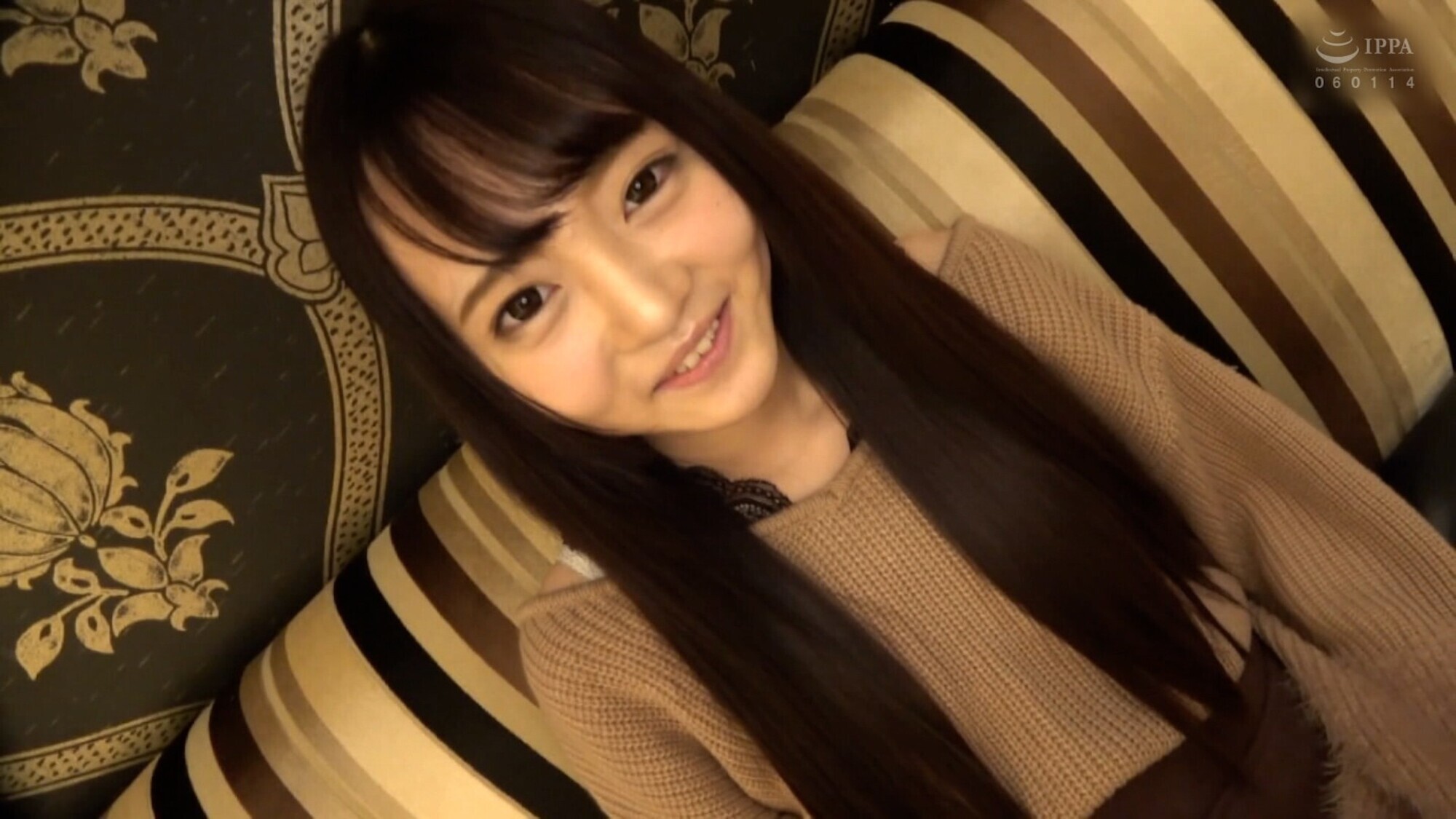 某定食チェーン店で働くモデルさんのようなスレンダー体型の美少女を個撮テイでラブホで嵌め撮りSEX! 画像1