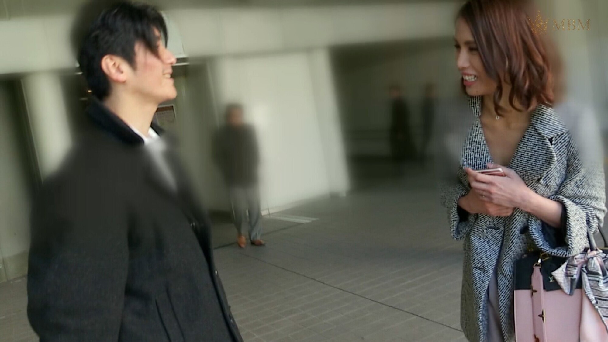 SNSで知り合った奥様はセックスレスの日常を変えたくてアブノーマルな快楽世界へと堕ちていく・・・ 画像1