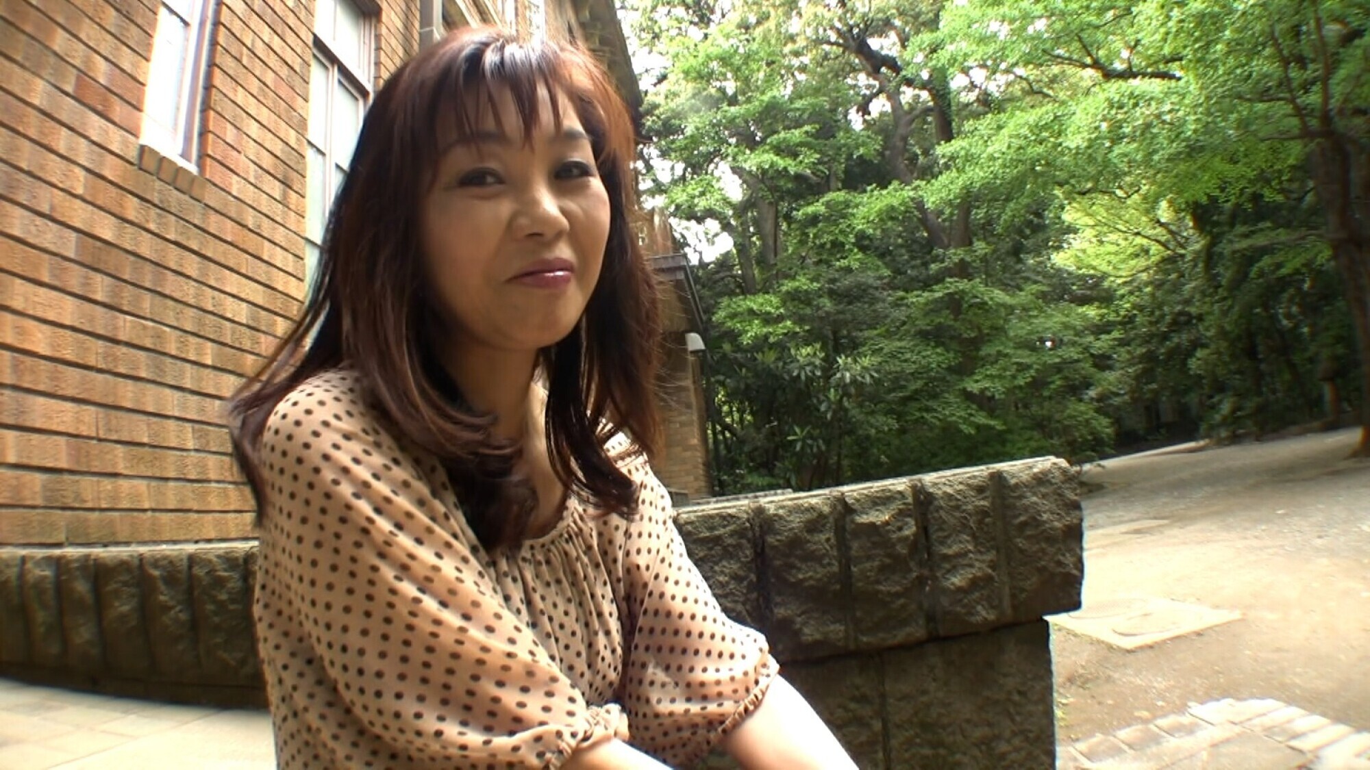 灰になるまでオンナでいたい!巨乳美熟女のエロティシズム満載のリアルにイキまくる濃厚SEX! 画像1