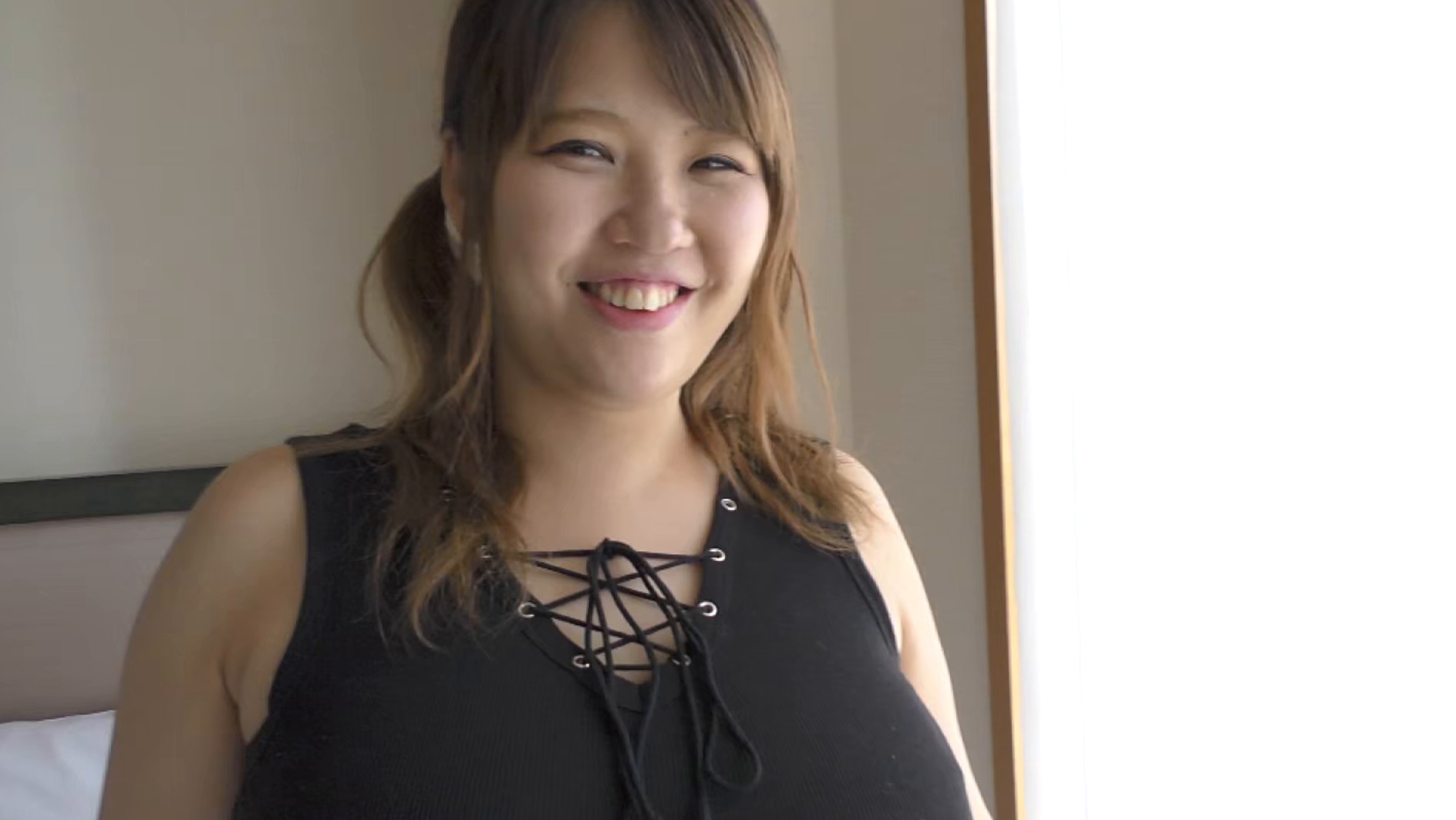 癒し系Pカップ爆乳娘と揺れまくりSEX 画像1