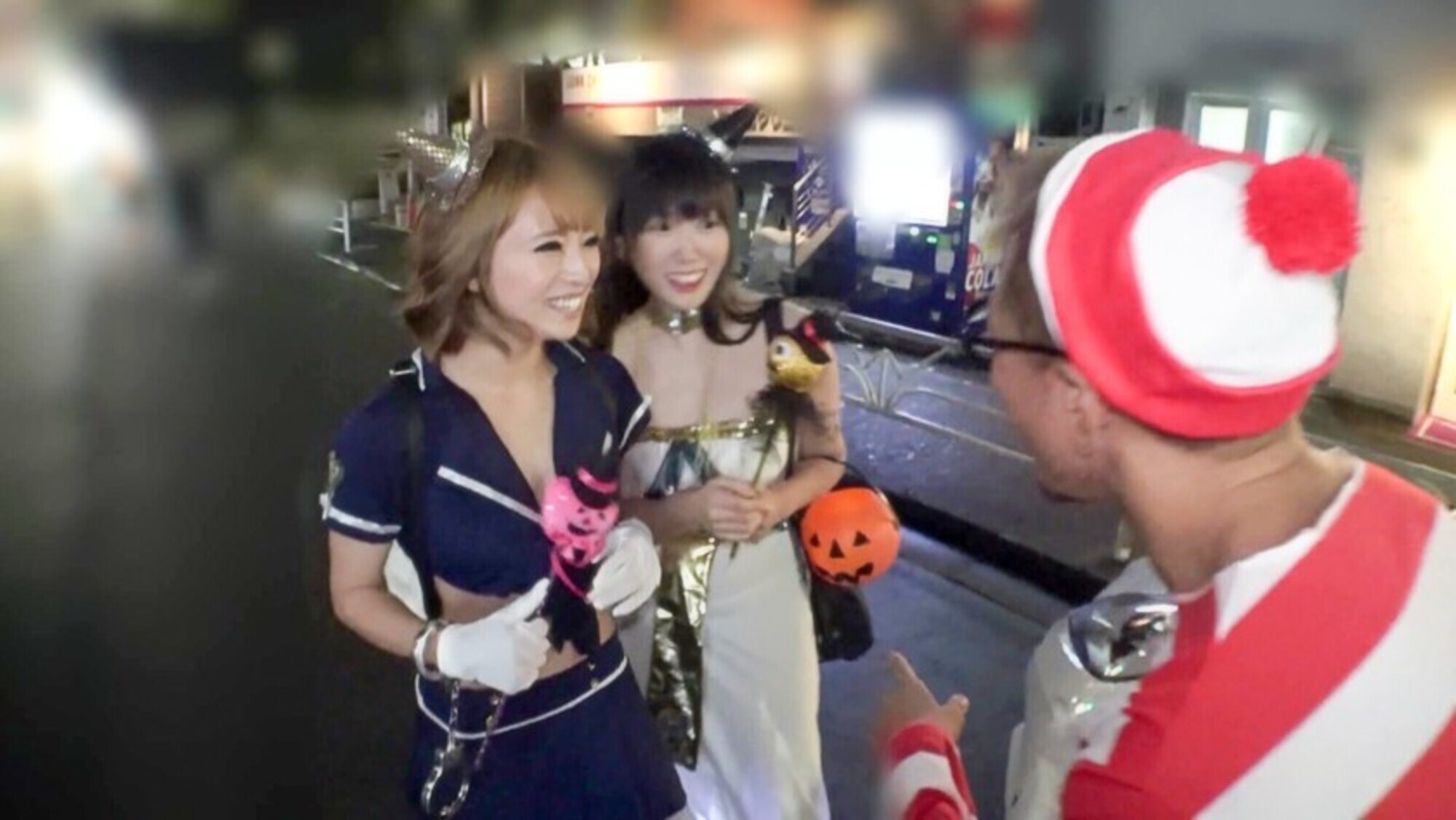 ハロウィンギャルナンパ in渋谷 3 街中のコスプレ美女がエロ過ぎる!!飲んで酔わせて即マンGET!4名 画像8