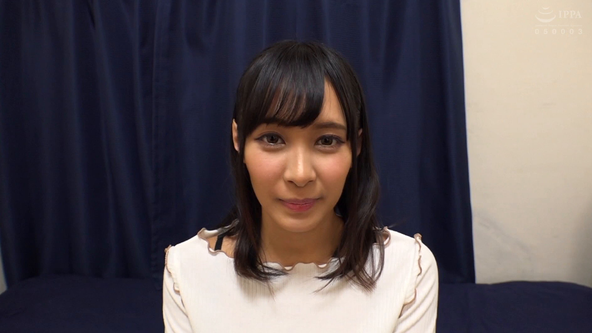 本物全裸素人 セクシーヌードポーズファイル 2 1枚目