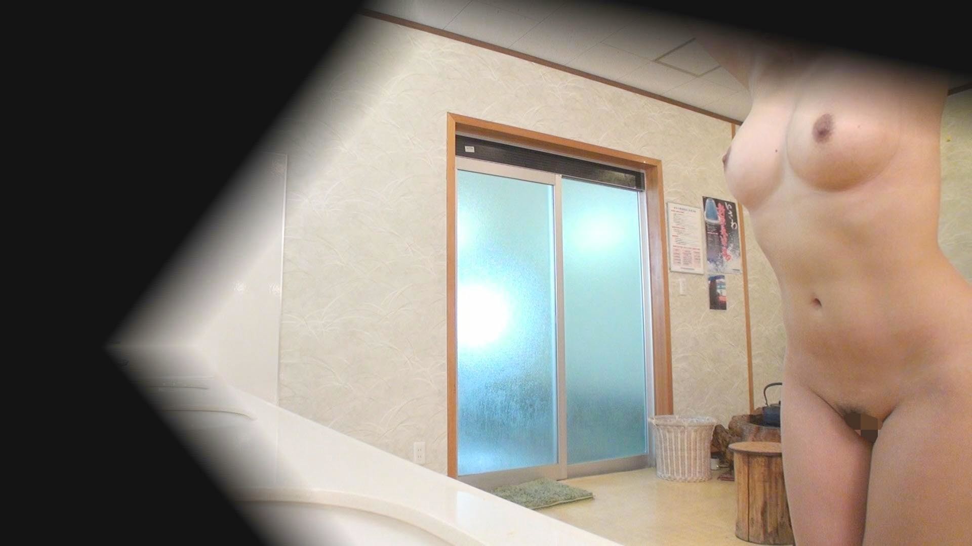 あゆみ(21)推定Gカップ 山梨県石和温泉で見つけたお嬢さん タオル一枚 男湯入ってみませんか? 画像3