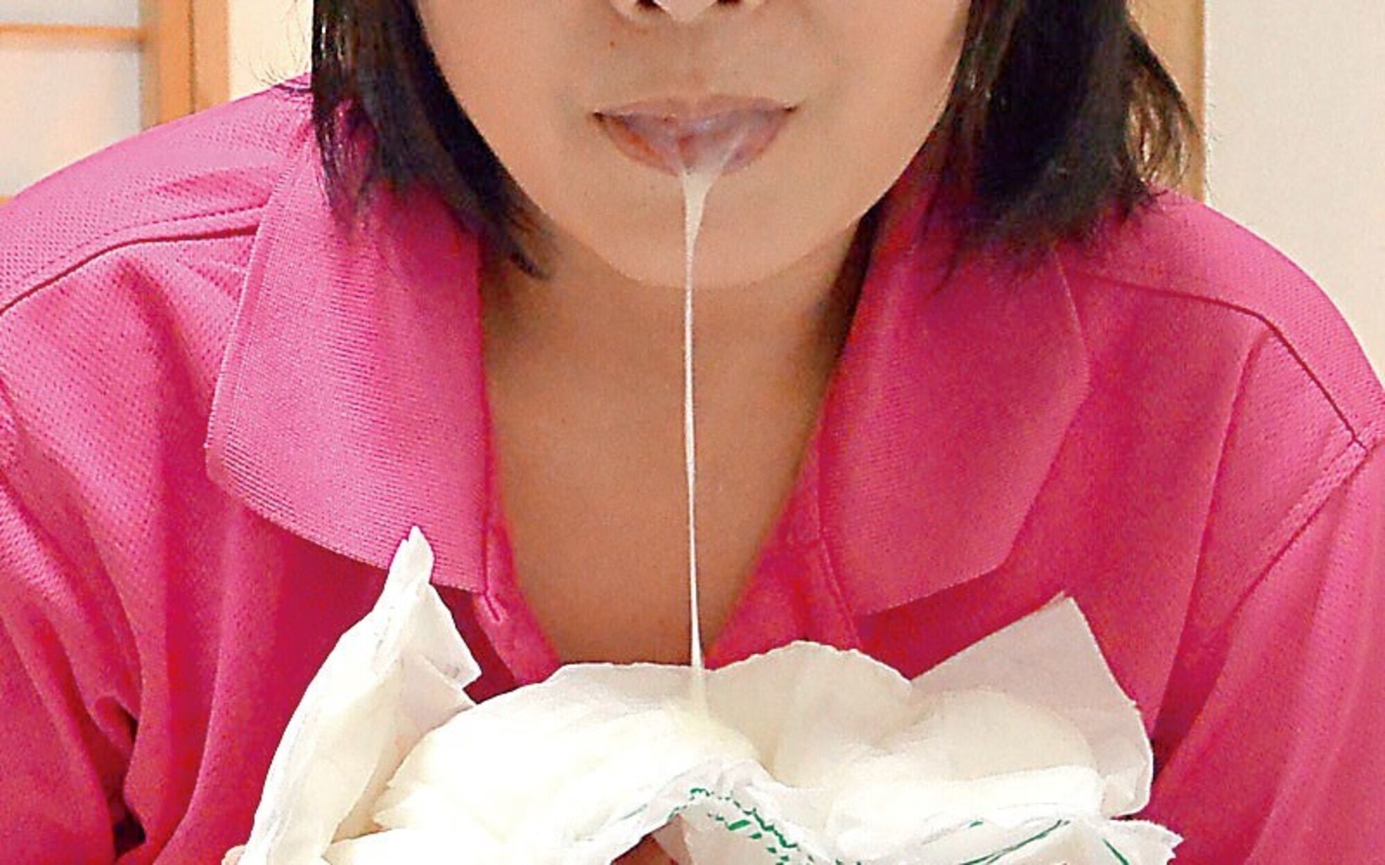 美熟女手コキ唾液フェラ搾りザーメン発射 画像16