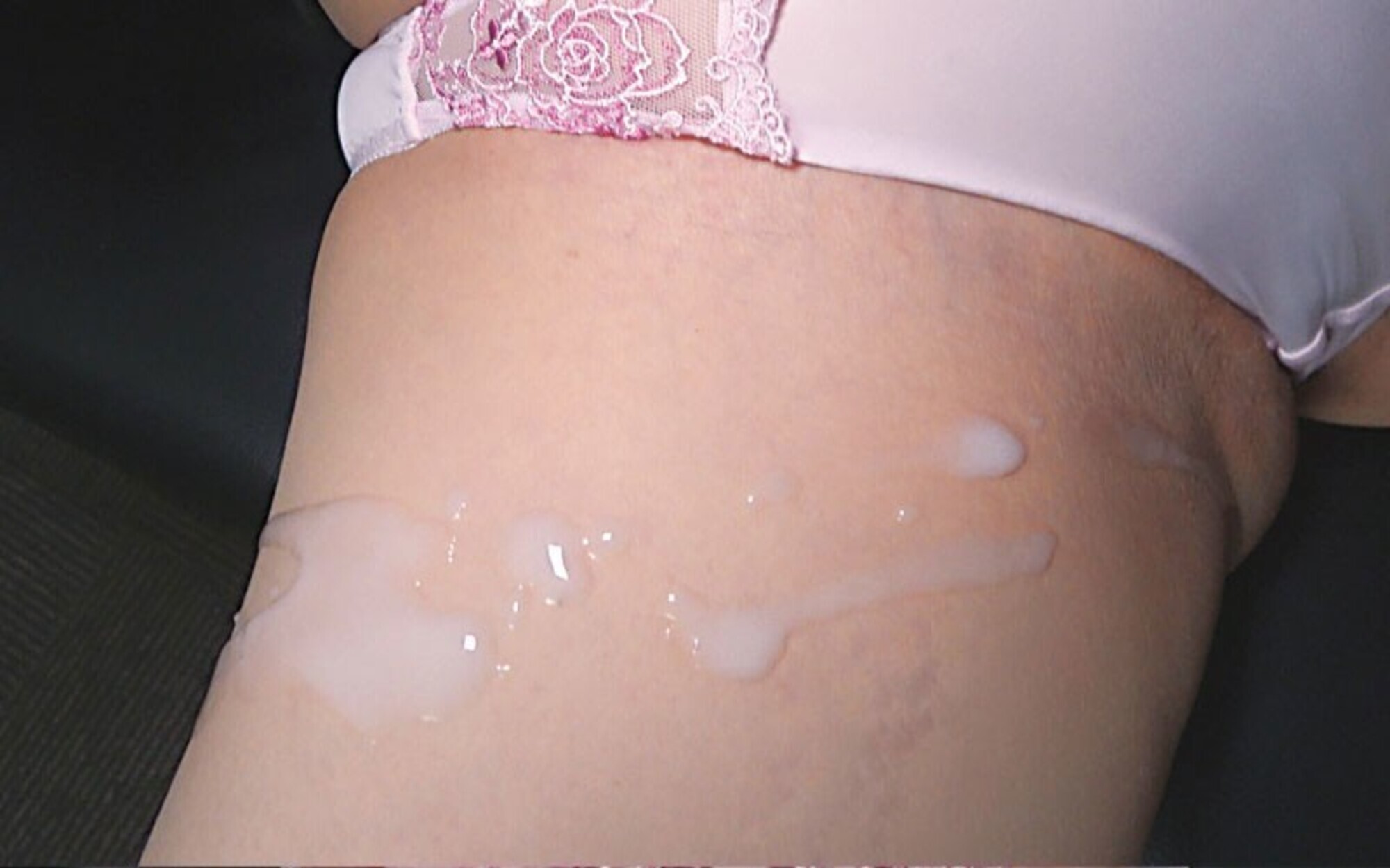 完全主観 「ほら、ワタシをおかずにして・・・目の前でシコって見せて・・・」美熟女に見つめられながら射精する快感 3 画像9