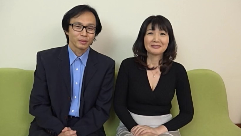 倦怠期の夫婦に見て欲しい!幾つになっても仲睦まじい熟年を迎えた夫婦の愛のあるセックス 4 12枚目
