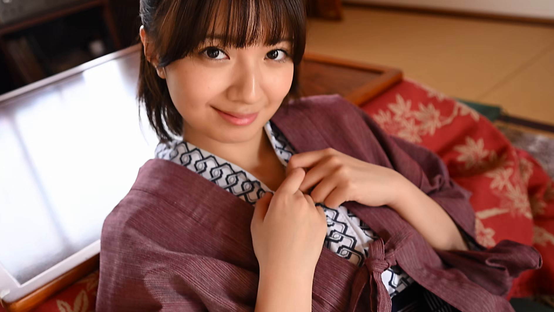 ちょっと背伸び。 石井優希 4枚目