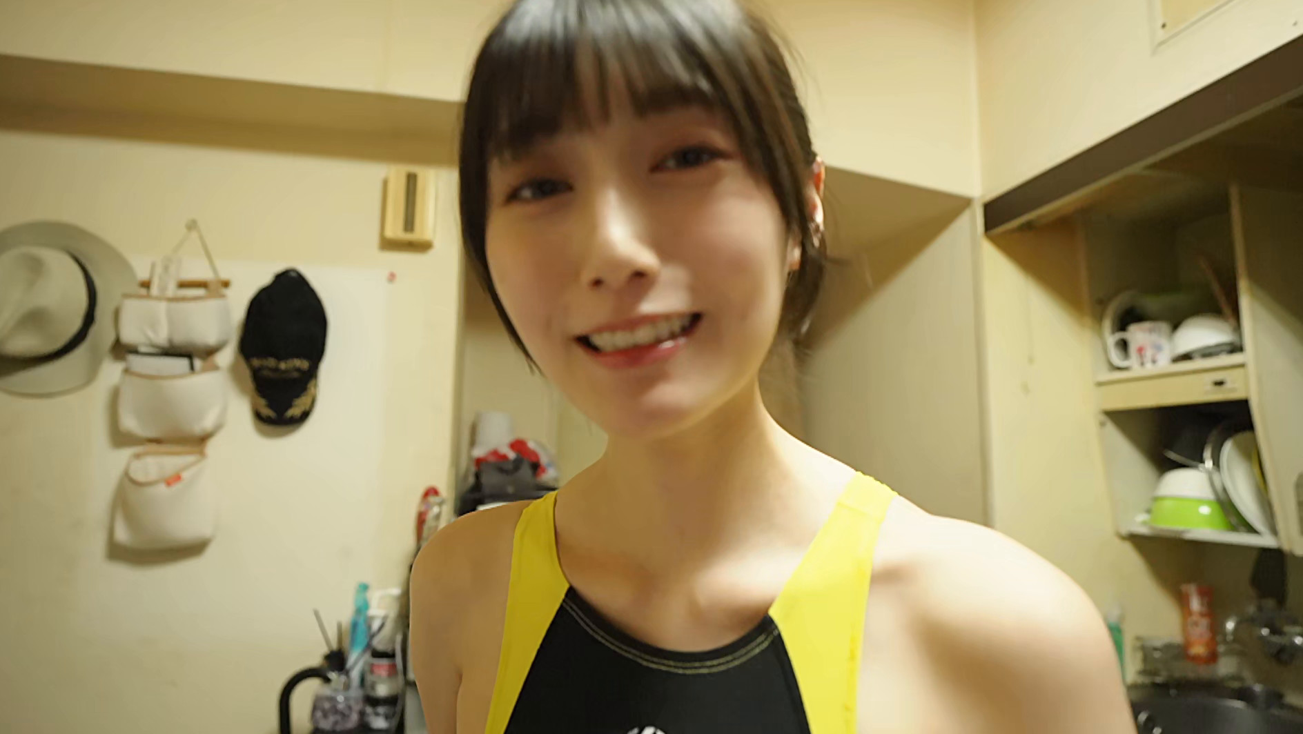 【ファンサしちゃうね #6】村雨芙美が魅せる！スレンダー美ボディのグラビア動画 村雨芙美 サンプル画像4