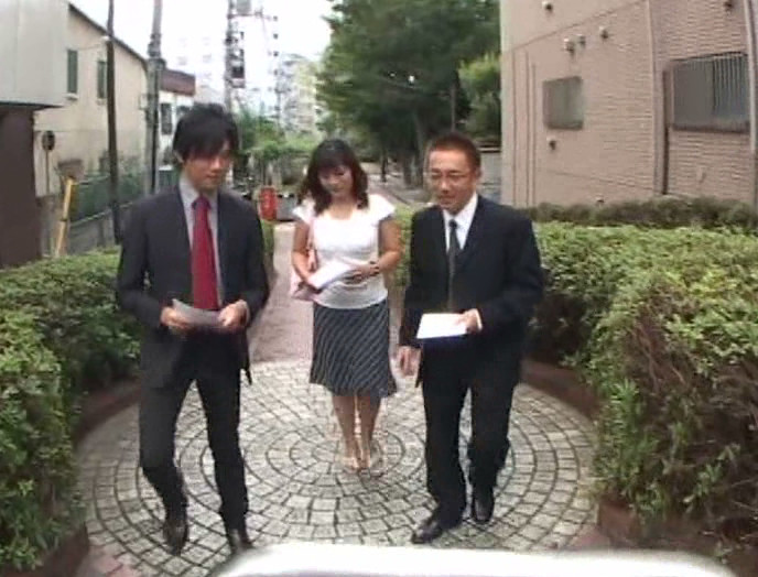 四十路妻!三十路妻!若妻をナンパして全員生中出し!! 画像16