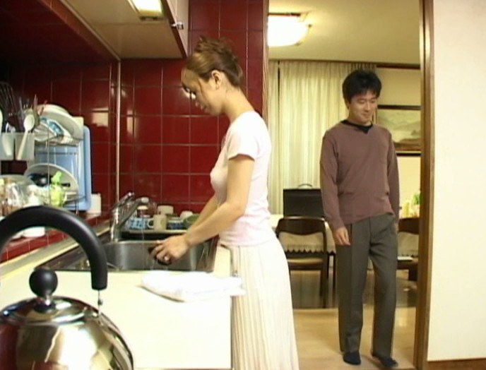 人妻誘惑するカラダ 妃乃ひかり 画像1