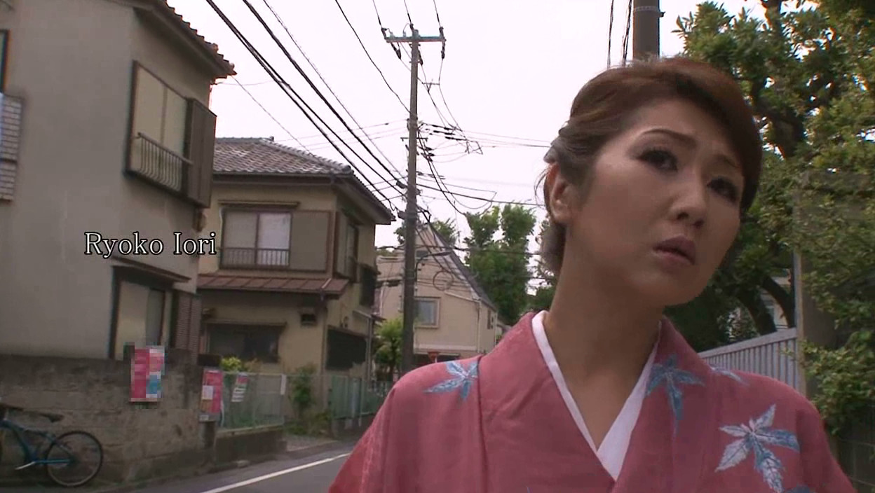 服飾考察シリーズ 和装美人画報 vol.16 故郷から訪ねてきた和装美人のお義母さん 伊織涼子 画像1