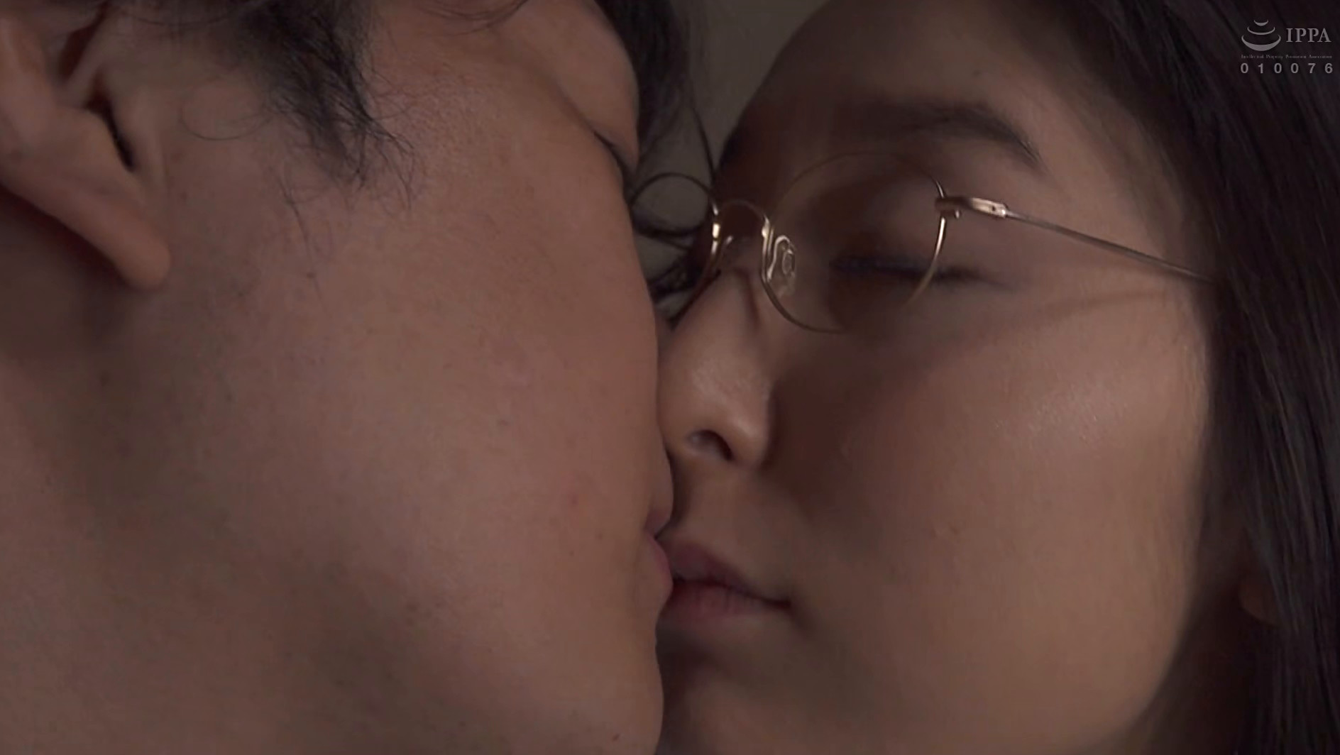 憧れの女上司と 本真ゆり 画像9