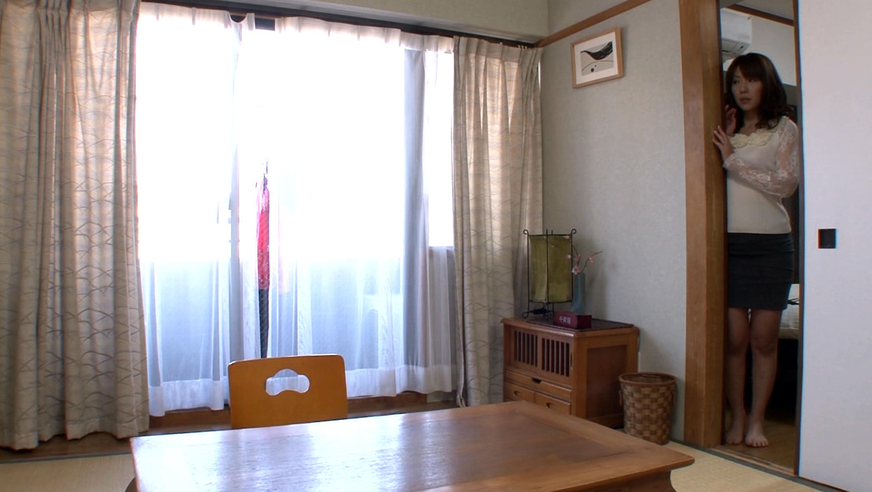 団地妻生中出し 18 画像2