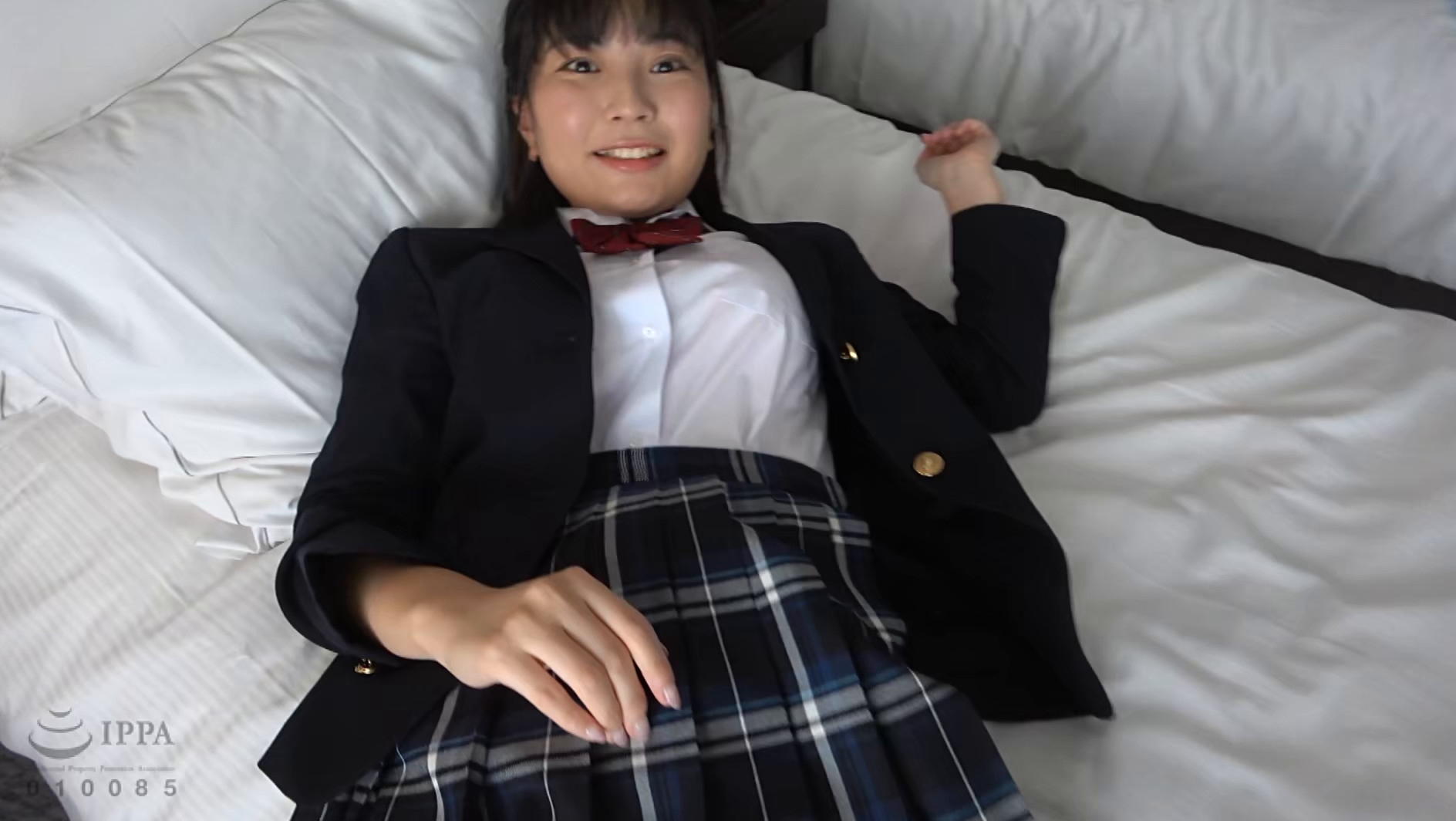 【エロ動画】巨乳美少女限定素人ハメ撮り性交映像 4時間