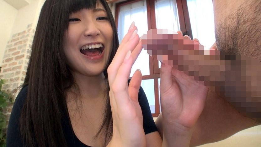 何も言わずに突然発射!!素人びっくり暴発手コキ 4 画像7