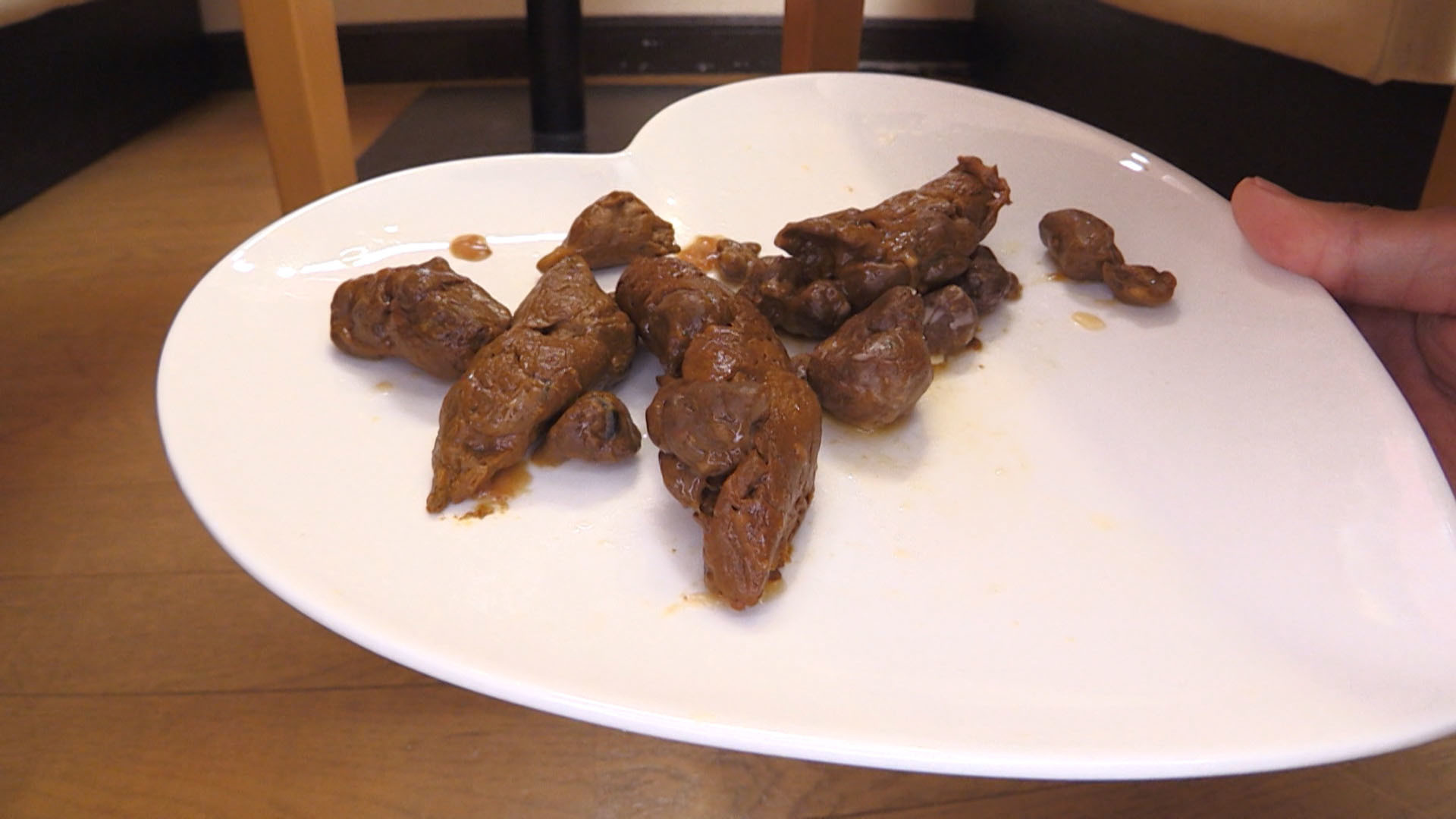 脱糞メイドカフェ ゆいたん特製!肛門ひり出しワクワク・クレープンを召し上がれ ゆいたん 画像15