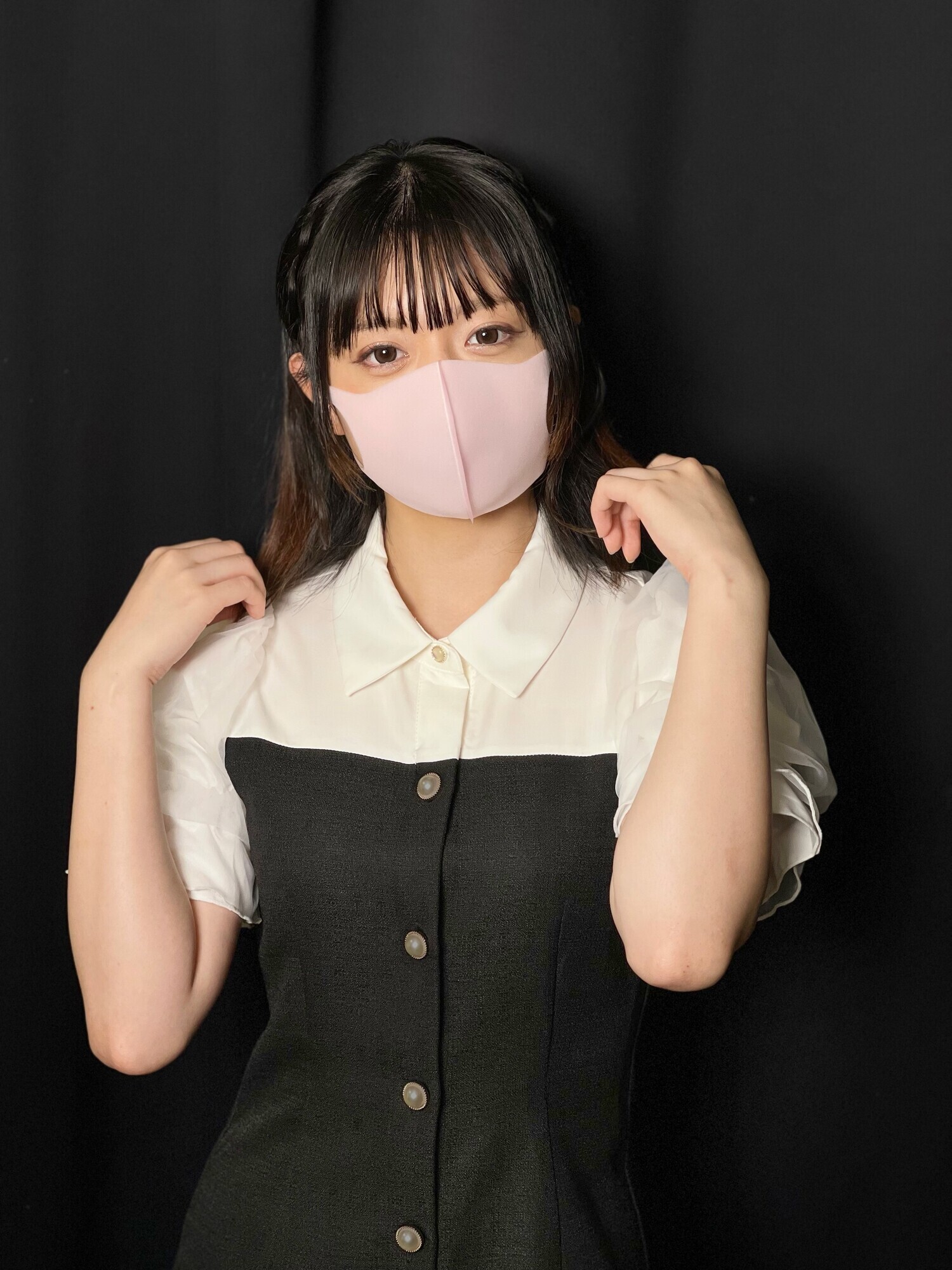 バイト帰りの女子大生 全身臭い白書 月乃すず 画像1