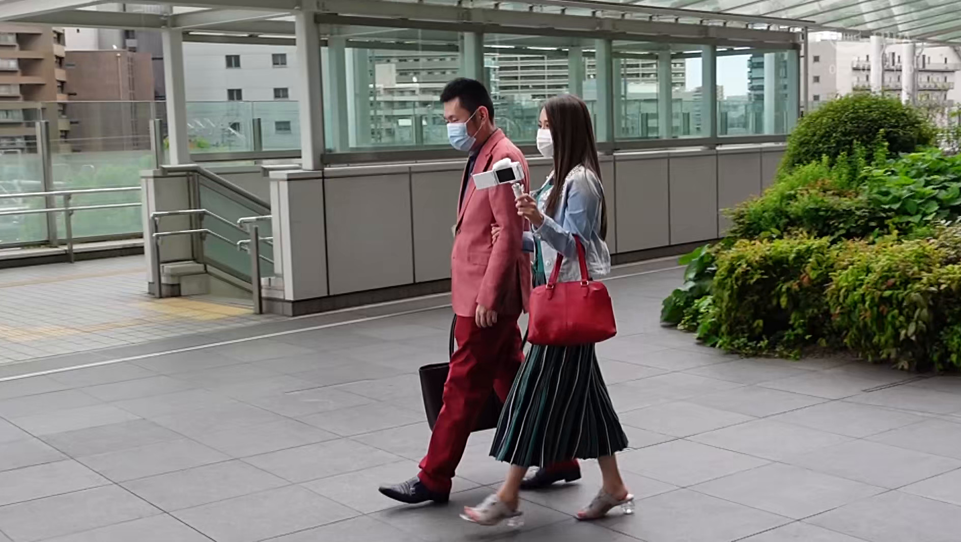 おじさん、童貞捨てるってよ。 通野未帆 画像1