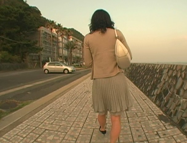 Age30 深津映見5 独身 元客室乗務員 画像5