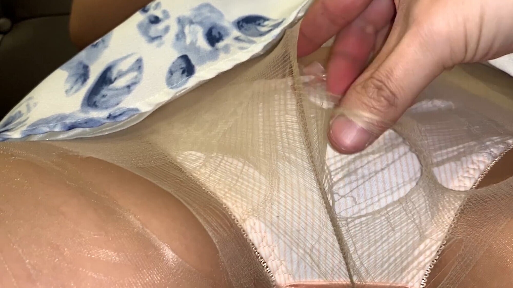 【個人撮影】裏垢女子の子宮にクスコダイレクト刺激！！鳴るお〇んこに愛液採取 るい 画像5