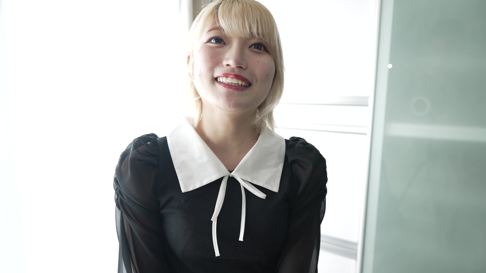 【個人撮影】安堂はるの 舌ブラシで「汚舌苔」採取 画像1