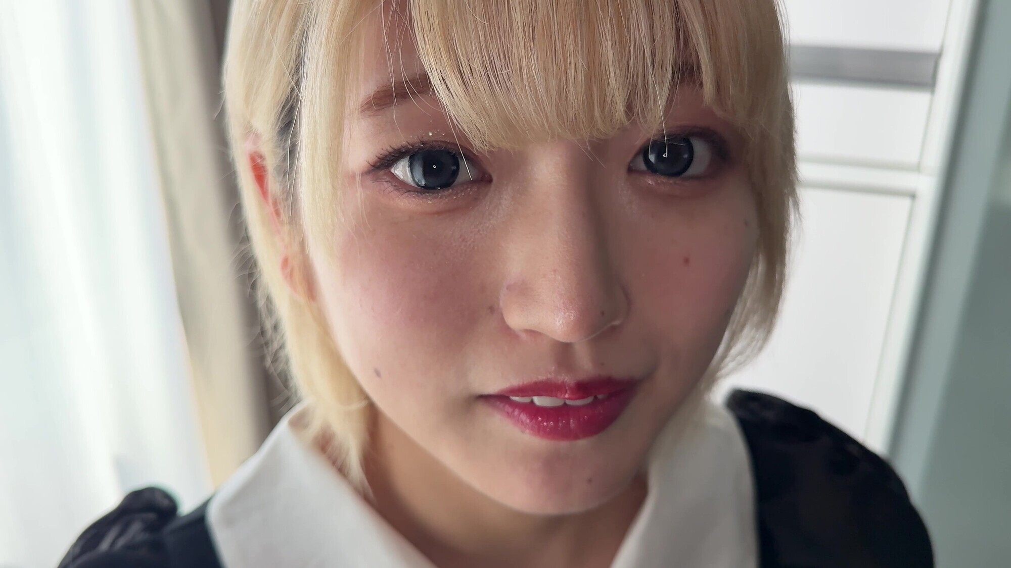 【個人撮影】安堂はるの 舌ブラシで「汚舌苔」採取 画像2