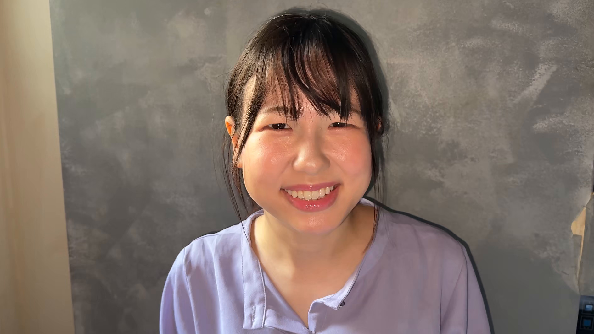 【個人撮影】谷田かりなの舌ブラシで「汚舌苔」採取 画像1