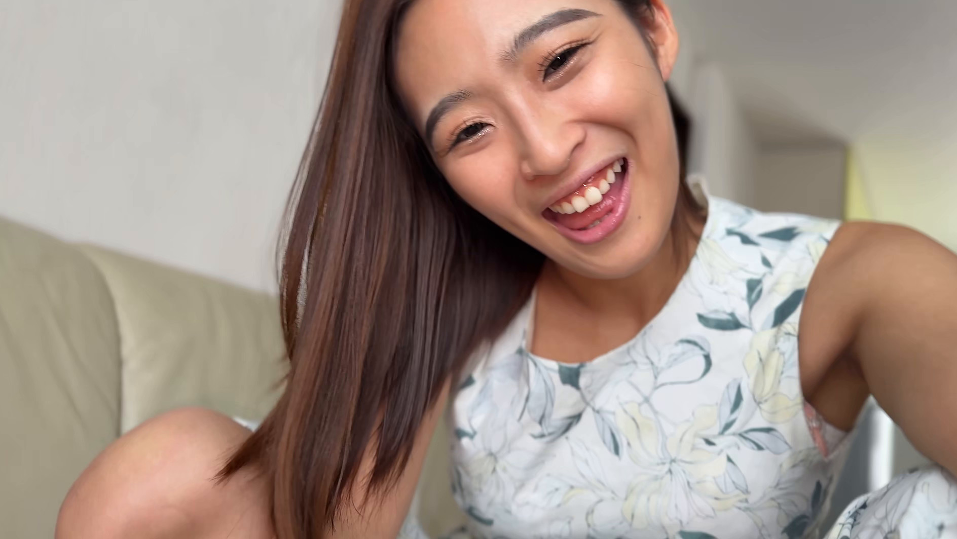 【個人撮影】旭メイサの自撮り顔舐め＆ニオイ責め