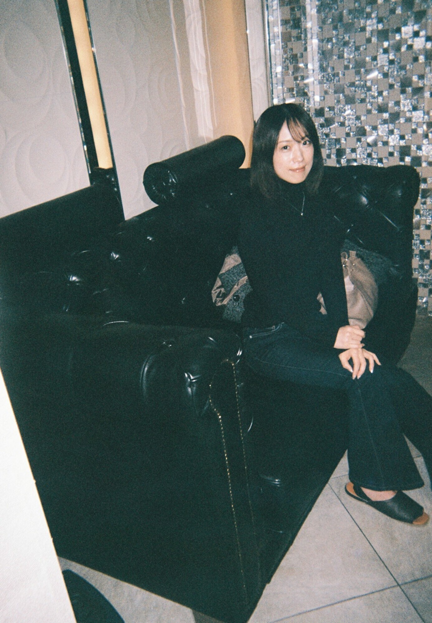 職場で知り合った美人パートの長瀬麻美さんは人生で一度も精子を飲んだことが無いみたいで、ラブホ飲みで距離感縮めてSEXしたらゴックンしてくれたので旦那が帰宅するPM22:00まで何度も精飲と中出しをした。 画像4