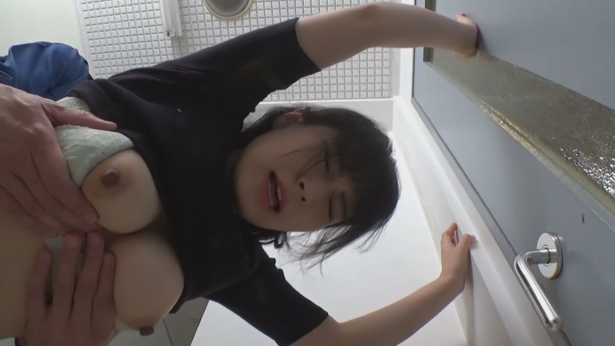 オフィスレディ かよ 警備員巡回中出し 画像8