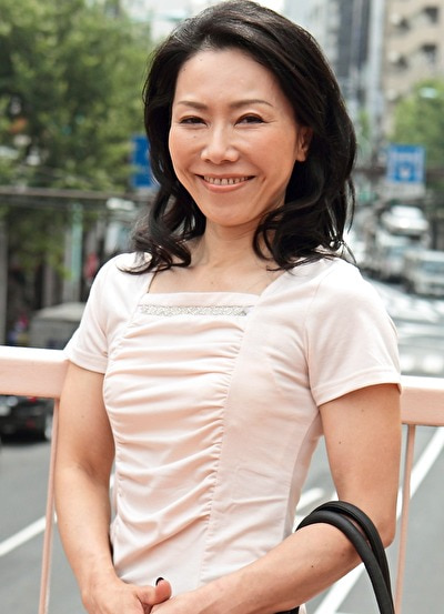 ルリ子 59歳