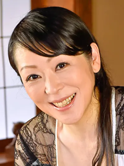 千佳子（50歳） 息子の彼女代わりに･･･