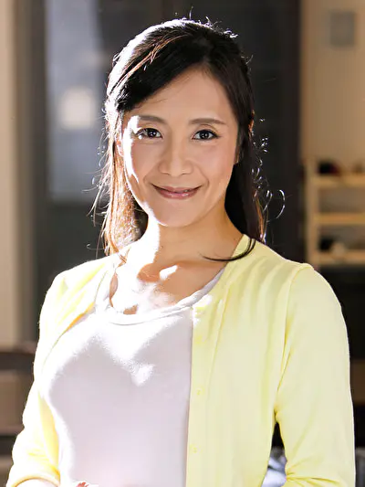 里枝子（46歳）汗だくのシャツで･･･