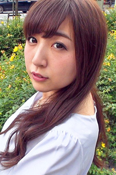 あやなさん Fカップの美人妻 28歳