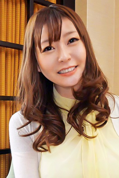 かすみさん 38歳 元モデルのGカップ奥さま