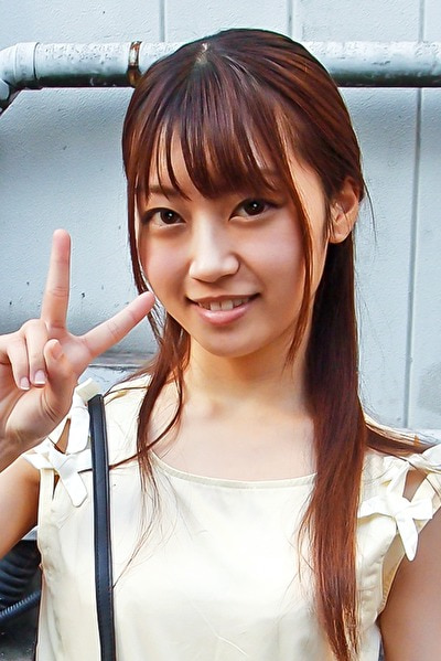 りょうこさん 20歳 パイパン女子大生 【ガチな素人】