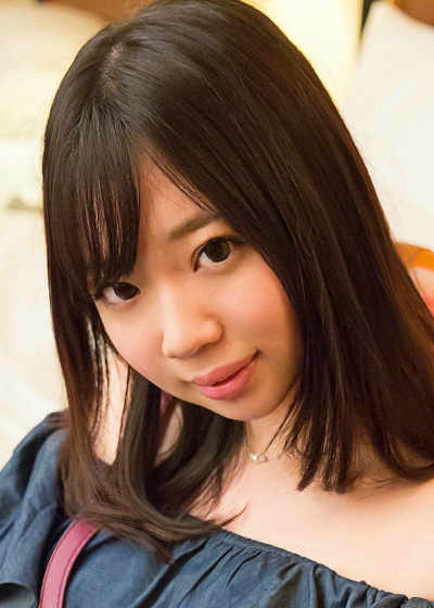 秘書をしているという巨乳のカナさん
