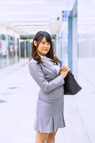 同僚女子とヤリたい！！コールセンター勤務 山崎みなみさん（22歳）