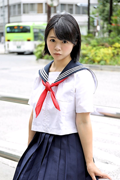 唯奈