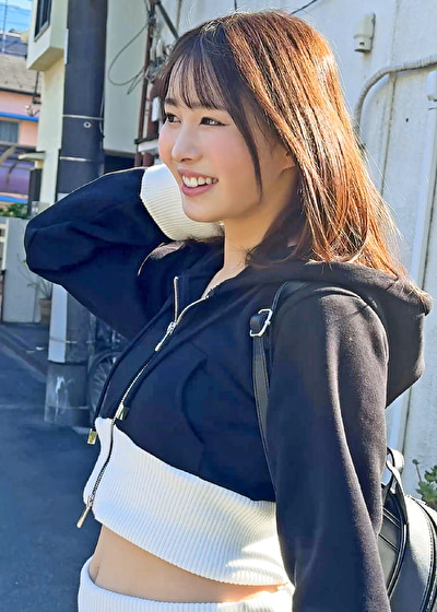 界隈で話題の平日の昼間からほろよい関西弁超絶ヤリマンビッチをナンパで捕獲 即お持ち帰りアルコール補充でべろんべろんド淫乱化即生ハメ中出し 狂気の潮吹きビッチ まりちゃん23歳